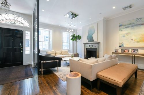 61 Chestnut St, Boston MA  02108-3507 exterior