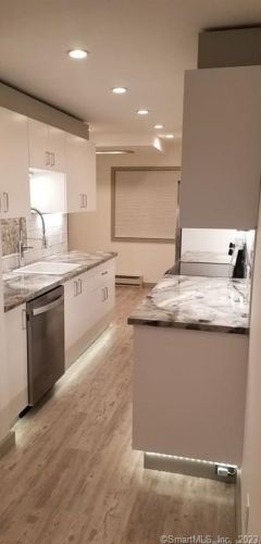 60 Connecticut Ave, Norwalk, CT 06850-3530