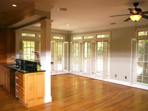 3845 Ashford Trl, Atlanta GA  30319-1894 exterior