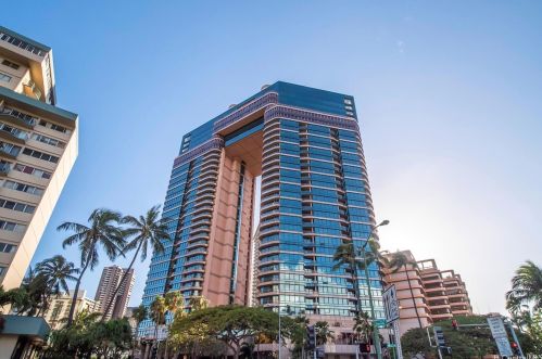 1888 Kalakaua Ave, Honolulu HI  96815-1510 exterior