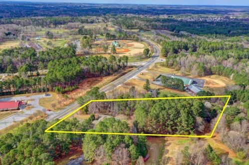 4596 Lenora Church Rd, Lithonia GA 30039-5626 exterior