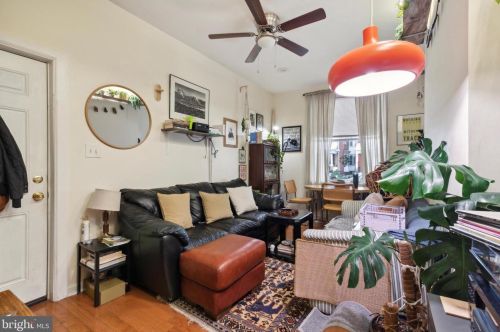 4939 Hazel Ave, Philadelphia PA 19143-2004 exterior