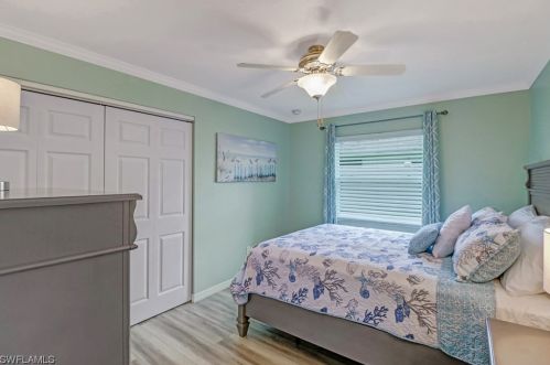 629 95th Ave, Naples FL 34108-2454 exterior