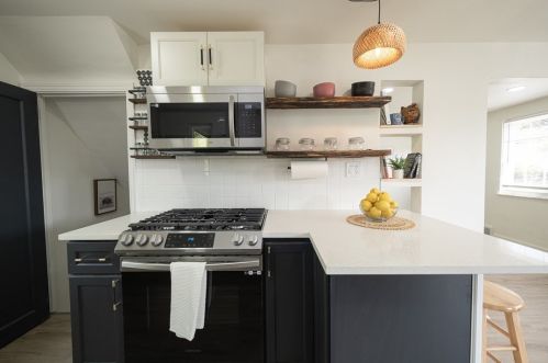 110 Briarwood Dr, Pittsburgh PA  15235-4301 exterior