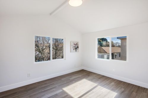 2437 Acton St, Berkeley CA 94702-1914 exterior