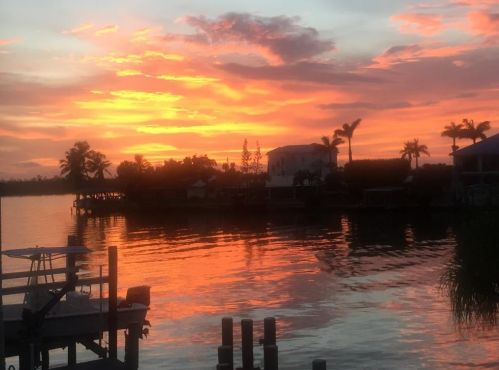 125 Jamaica Dr, Naples FL 34113-4057 exterior