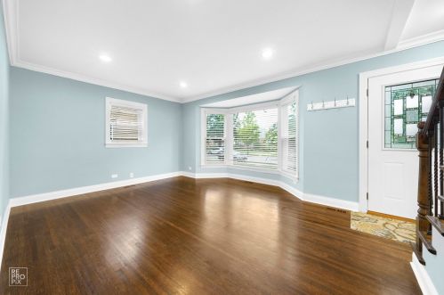 7216 Oconto Ave, Chicago, IL 60631-4336