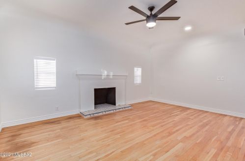 2109 Grant Rd, Tucson AZ  85719-3412 exterior