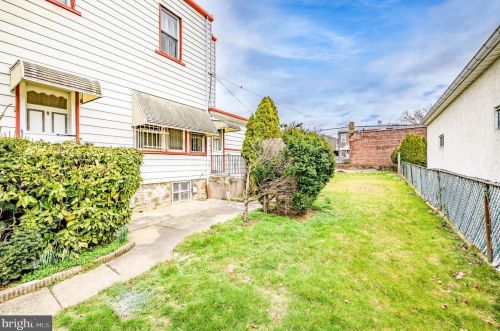 5435 American St, Philadelphia PA 19140-5726 exterior