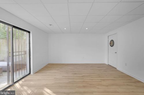 1803 Vly Ter, Washington DC 20032-4628 exterior