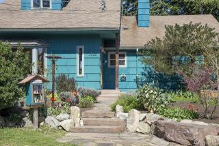 3520 92nd St, Seattle WA  98115-3748 exterior