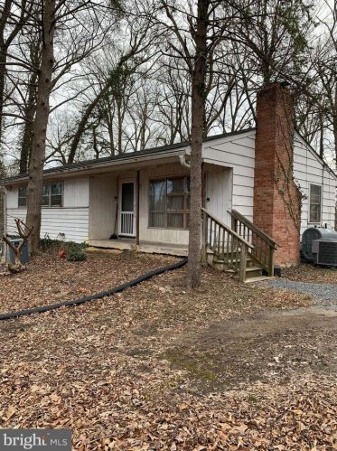 13901 Robey Rd, Silver Spring, MD 20904-4851