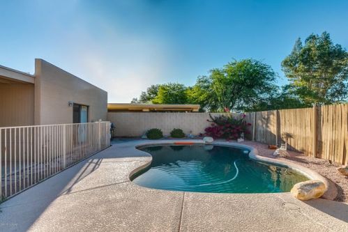 8991 Lester St, Tucson AZ  85715-5568 exterior