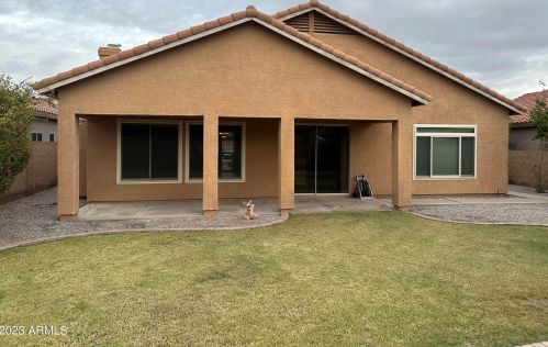 6813 Linda Ln, Chandler AZ 85226-1841 exterior