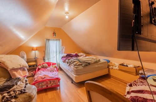 4230 Fairfield Ave, Chicago IL 60632-1221 exterior