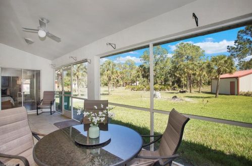 2781 8 Ave, Naples FL 34120-4993 exterior