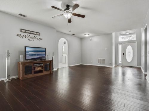 10372 Andover Point Cir, Orlando FL  32825-2733 exterior