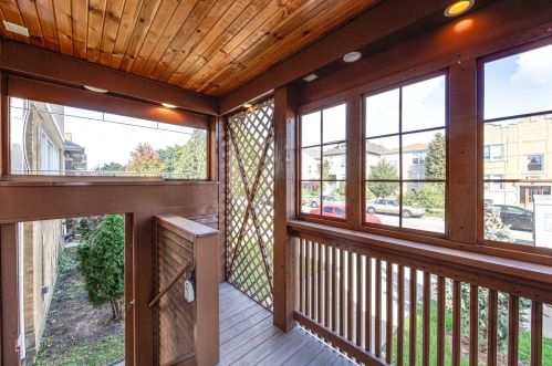 5505 Melrose St, Chicago, IL 60641-4119