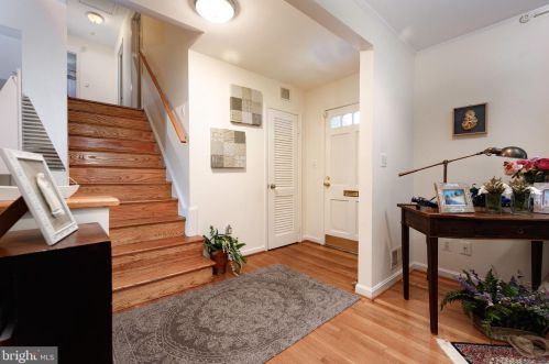 11708 Magruder Ln, Rockville MD  20852-4368 exterior