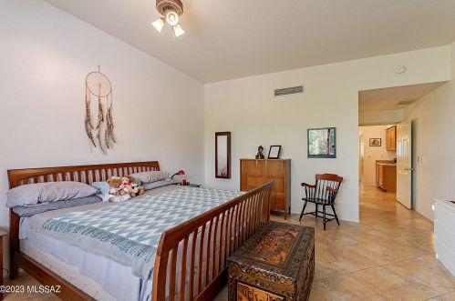 1024 Camino Diestro, Tucson AZ 85704-7694 exterior