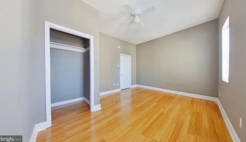 1325 19 St, Philadelphia PA 19146-4614 exterior