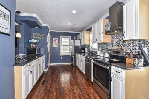 2369 75th St, Milwaukee WI 53214-3018 exterior