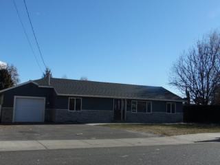 1113 69th Ave, Yakima, WA 98908-1906