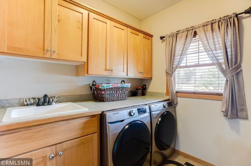 14524 249 Ave, Zimmerman MN 55398-5600 exterior