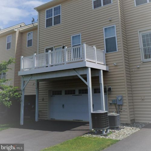 17028 Amity Dr, Rockville MD 20855-2578 exterior