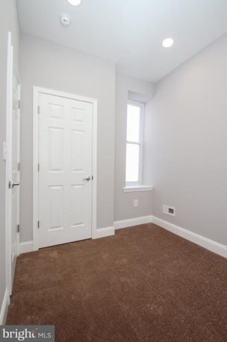 2718 28 St, Philadelphia PA 19132-2528 exterior