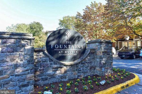 1537 Lincoln Way, Mc Lean VA  22102-5846 exterior