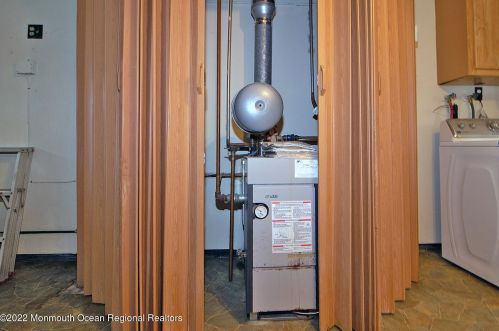 202 Conifer Dr, Lacey NJ 08731-3003 exterior