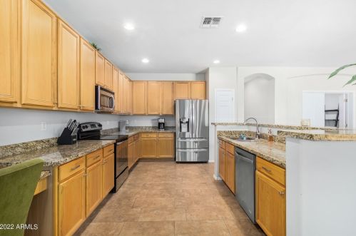 7810 15th Way, Phoenix AZ  85042-6734 exterior