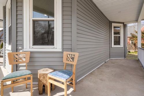 61 Tucker Ave, Providence RI  02905-3314 exterior