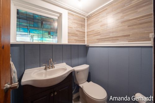 215 Mcconnell Ave, Meskegon MI 49445-2762 exterior