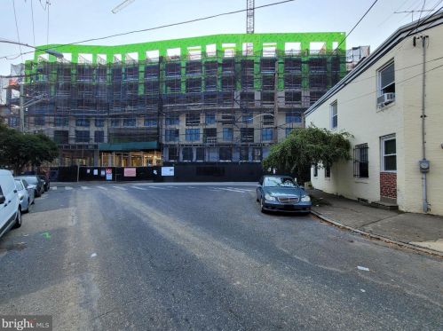 1121 Hancock St, Philadelphia PA 19133-3830 exterior