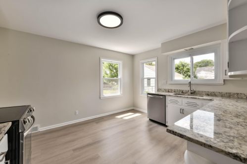 3217 79, Milwaukee WI 53219-1717 exterior