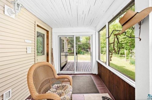 13201 2nd St, Duluth MN 55805-1701 exterior