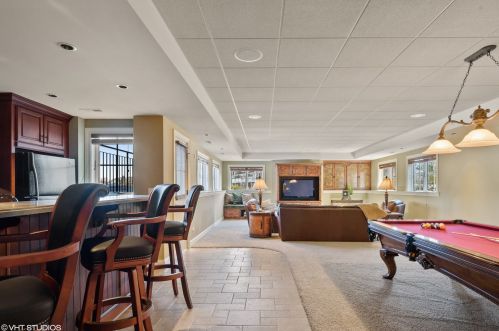 726 Wedgewood Dr, Bull Valley IL 60014-6979 exterior