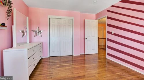 104 Howell Ave, Perth Amboy NJ 08863-1445 exterior