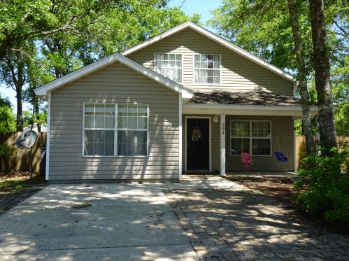 394 Timber Wind Dr, Defuniak Springs FL 32433-9076 exterior