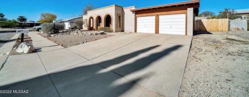 3400 Croxen Pl, Tucson, AZ 85741-1416