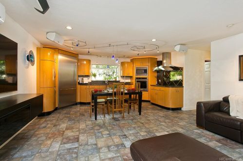 759 Iaukea St, Honolulu, HI 96813-1234