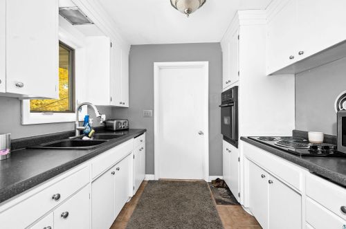 233 Austin St, Duluth MN 55803-1760 exterior