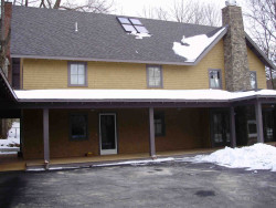 150 Gibbs St, Newton, MA 02459-1928