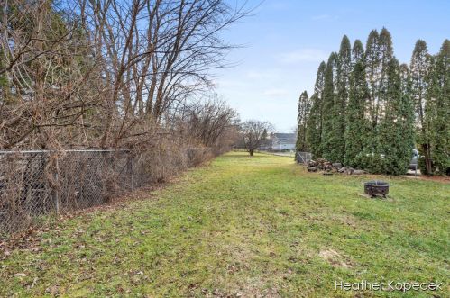 280 5 St, Cedar Springs MI 49319-9490 exterior