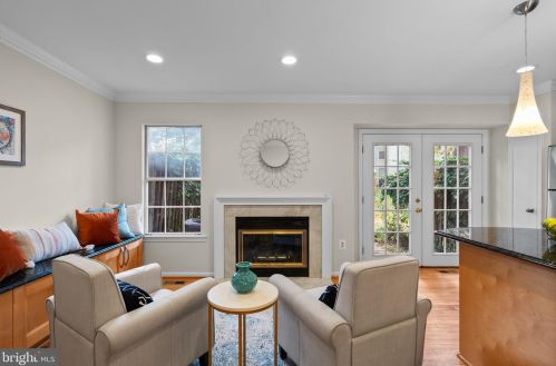 1405 Casino Cir, Silver Spring MD 20906-5901 exterior