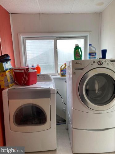 713 Laurel Blvd, Primrose PA  17901-2319 exterior