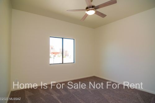 5690 Placita Amanecer, Tucson AZ  85718-4002 exterior