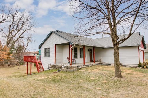 2095 2 St, Saint Paul MN 55110-3208 exterior